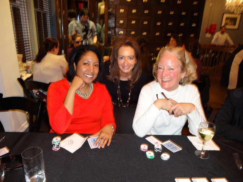 Poker Divas - Three women smiling