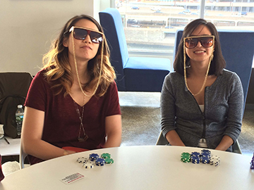 Poker Divas - Women wearing cool glasses